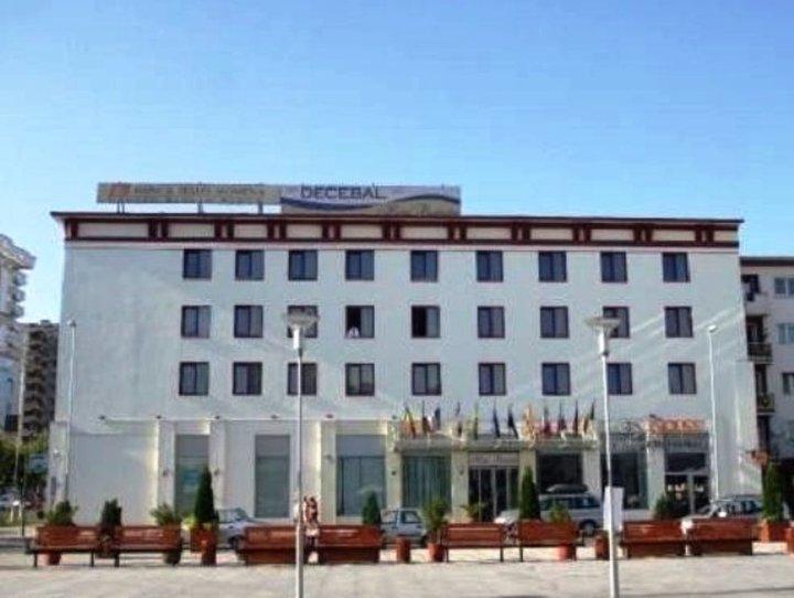 Hotel Bistrita Бакэу Экстерьер фото
